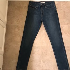 Levi’s blue jeans